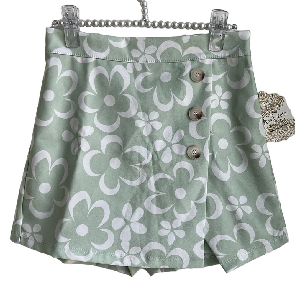 Altar'd State Mint Green and White Floral Skort